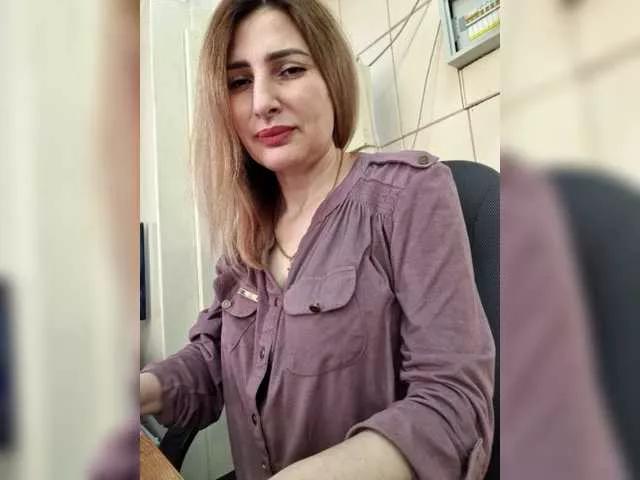 --Lika-- on BongaCams