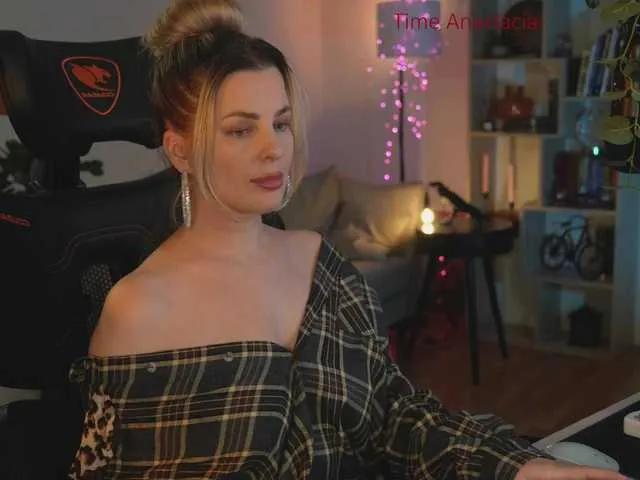 -Queen-Maria- on BongaCams