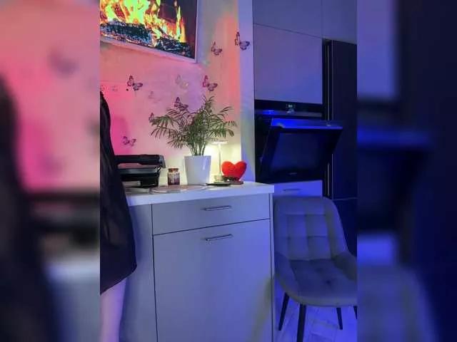 -TATUHA- on BongaCams