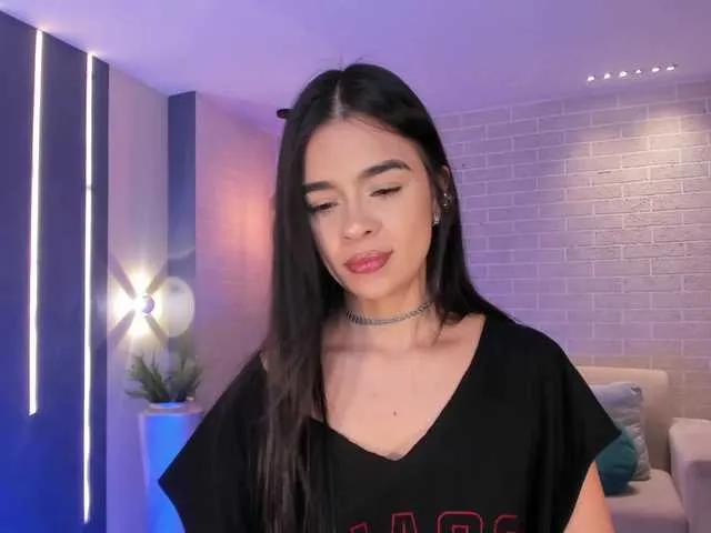 Freechat AlanaCraft on BongaCams