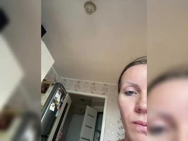 Alenushka888 on BongaCams