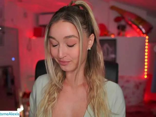 AlexisTexas18 on BongaCams