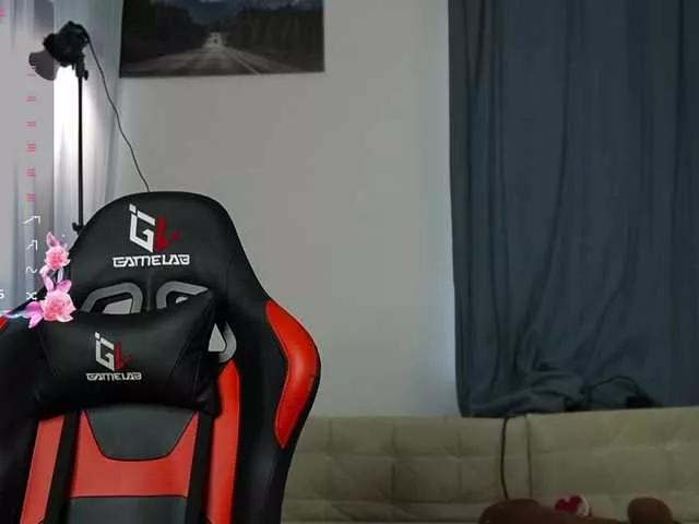 aliceTurner21 on BongaCams