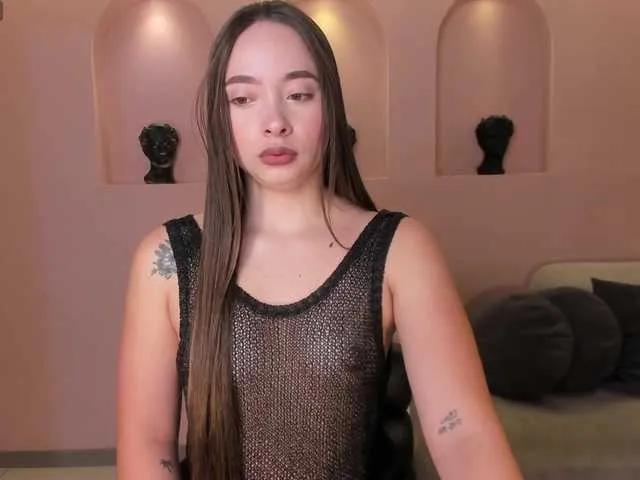 Freechat AlinaKravitz on BongaCams