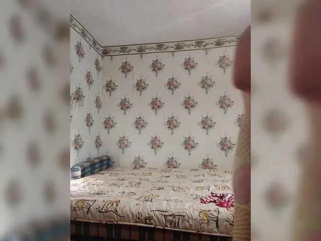 Alisa-33 on BongaCams