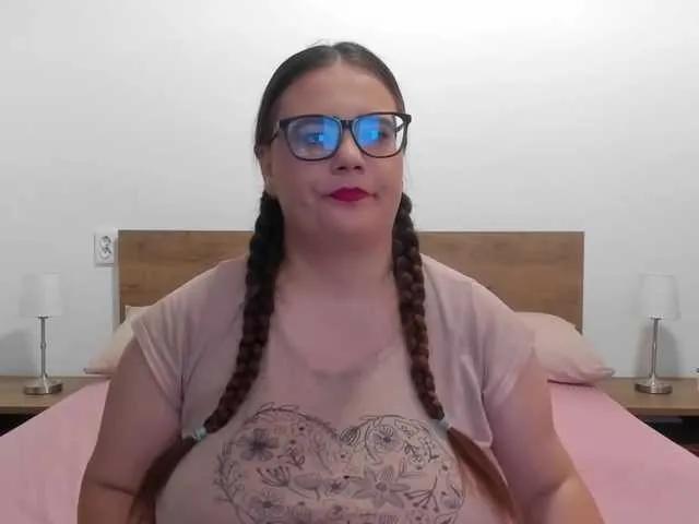 Freechat amiravyxen on BongaCams