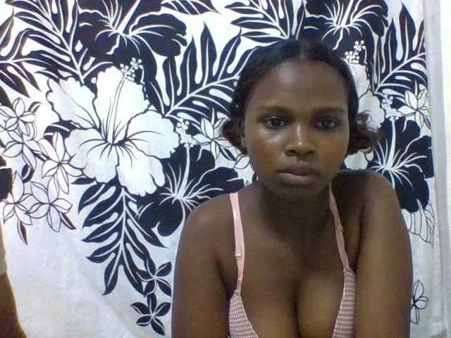 arline52 on BongaCams
