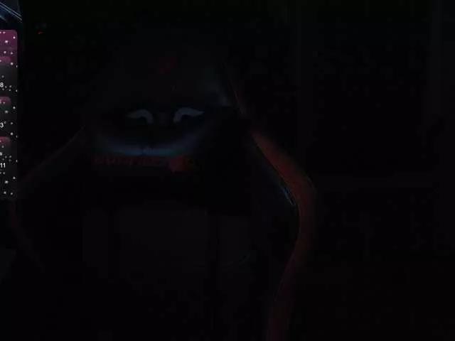 BlueCherry on BongaCams