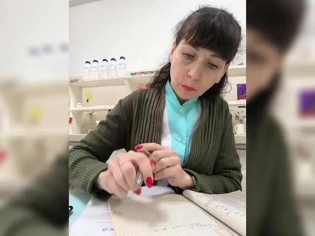 caroliiine on BongaCams