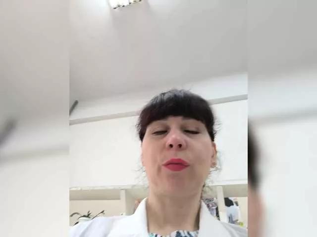 caroliiine on BongaCams