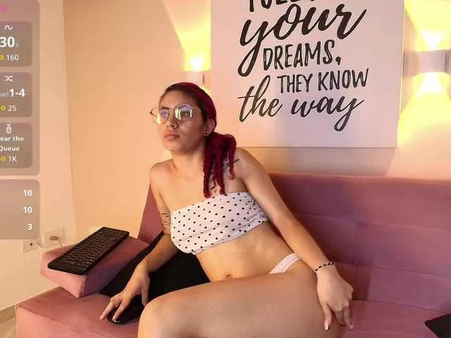 Freechat CaseyDevon on BongaCams