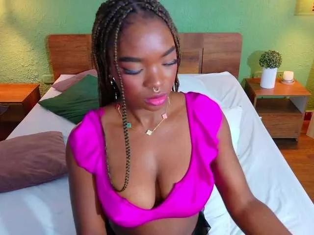 Chocolatte-dreams on BongaCams