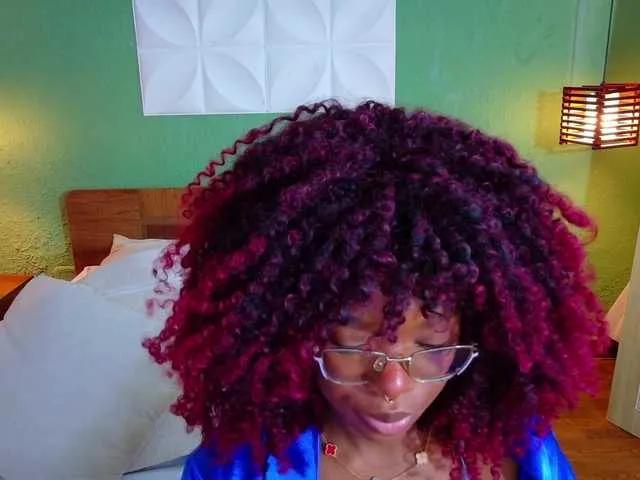 Chocolatte-dreams on BongaCams