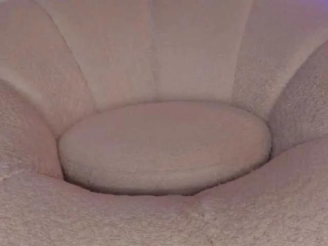 Freechat cutte-hanna18 on BongaCams