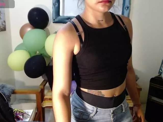 DestinyHills on BongaCams