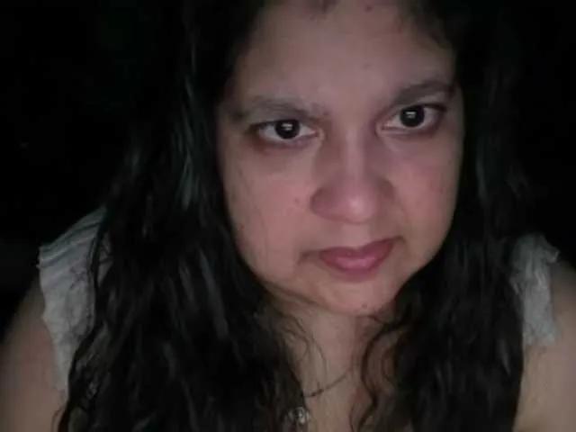 DUMBHOEMELANIE on BongaCams