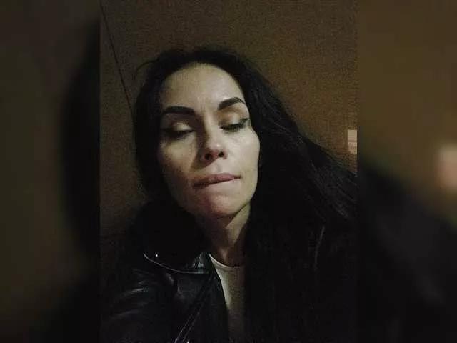 ElisCat on BongaCams