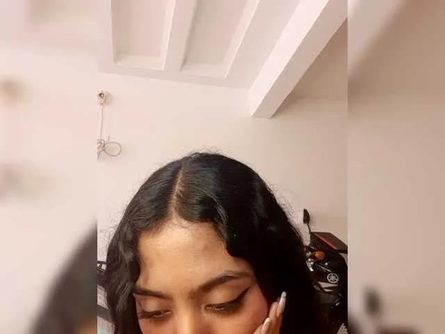 EMMAAA-STOONEE — It excites me when you talk to me dirty, morbidly, when you ask me to touch myself a lot until I get wet, when you motivate me a lot to be your submissive 