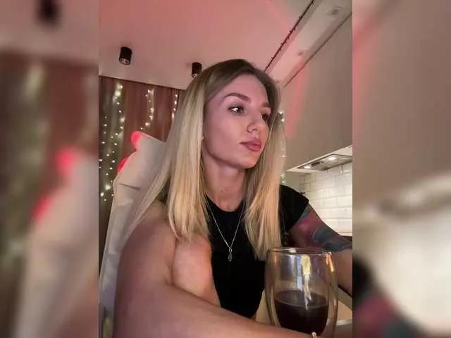 EnlivenLuv on BongaCams