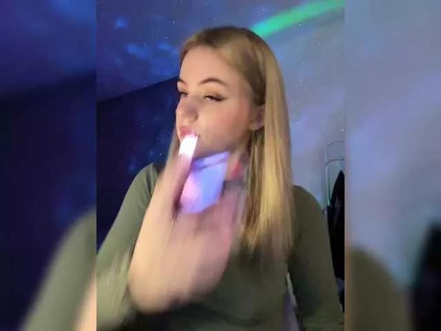 jskchwkdbcn on BongaCams