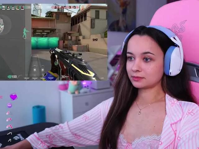 JuicyAngel on BongaCams