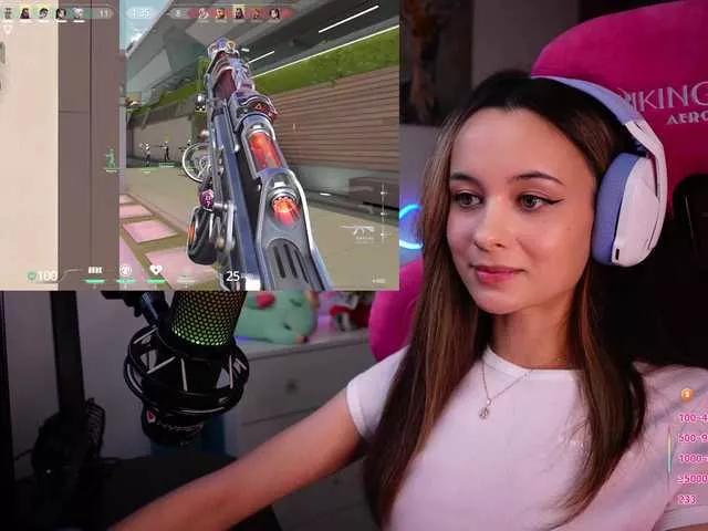 JuicyAngel on BongaCams