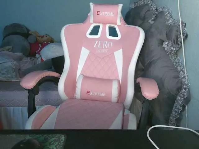 Freechat Julia98 on BongaCams