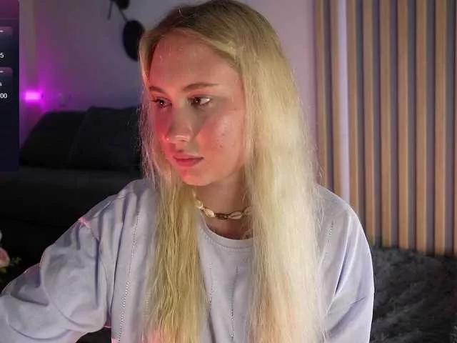 Freechat kateline on BongaCams