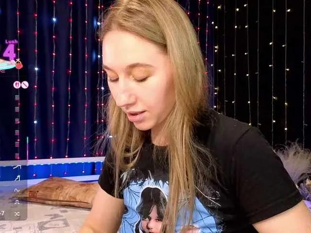 kiska-wansday07 on BongaCams