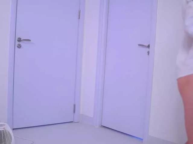 Freechat LesaisMore on BongaCams