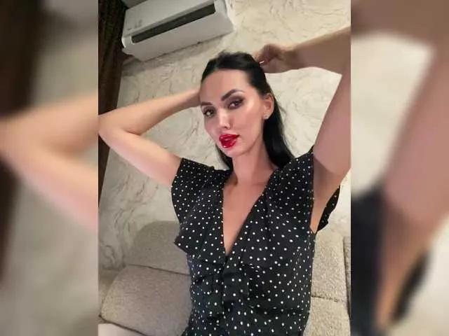 LolaFox on BongaCams