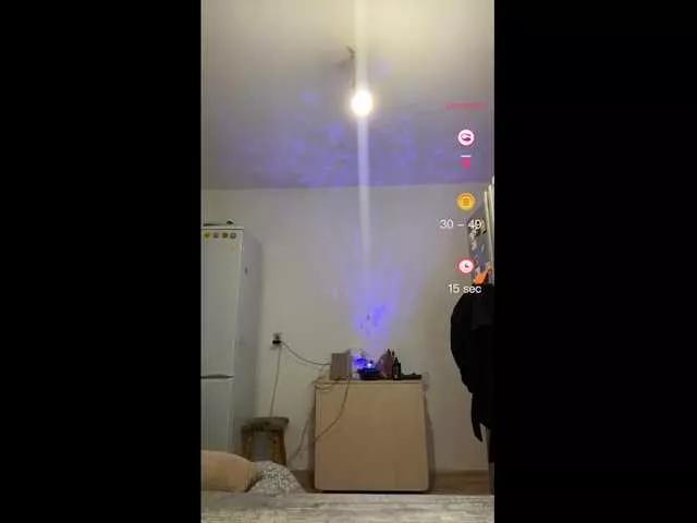 LollyGirlMoon on BongaCams