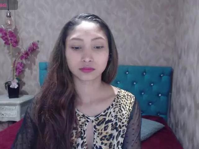 MadelineDollx on BongaCams