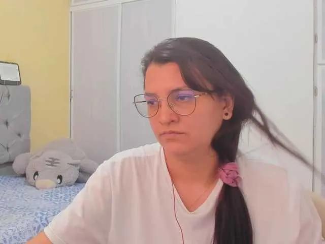 MARILYNG on BongaCams