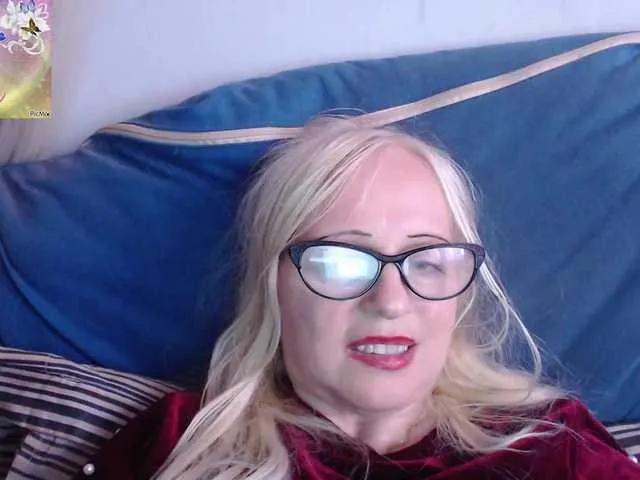 Freechat martachatte19 on BongaCams