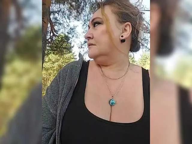 milli1983 on BongaCams