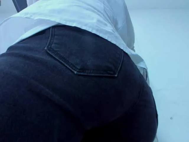 moxa-hot on BongaCams