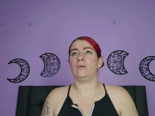 Pamelamk on BongaCams