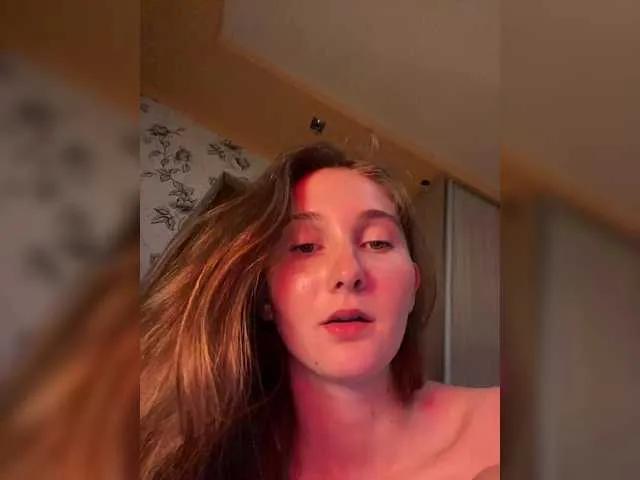 PeachGirl on BongaCams