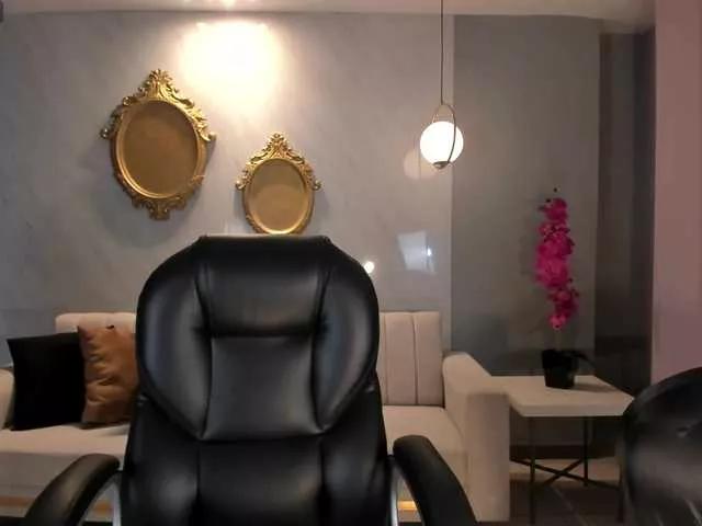 Freechat RossieRhoades on BongaCams