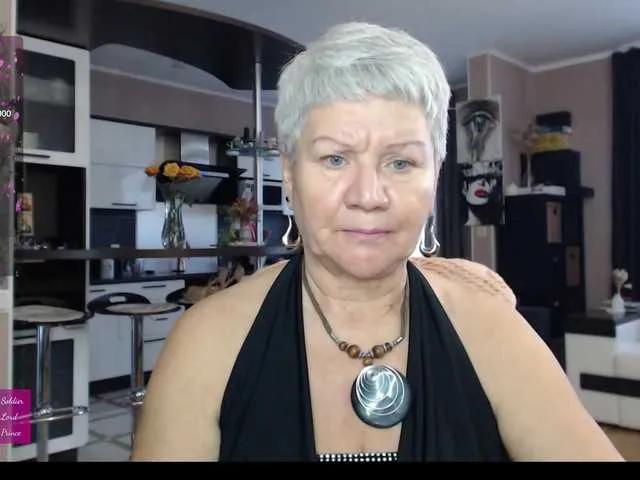 roxana-brooks on BongaCams