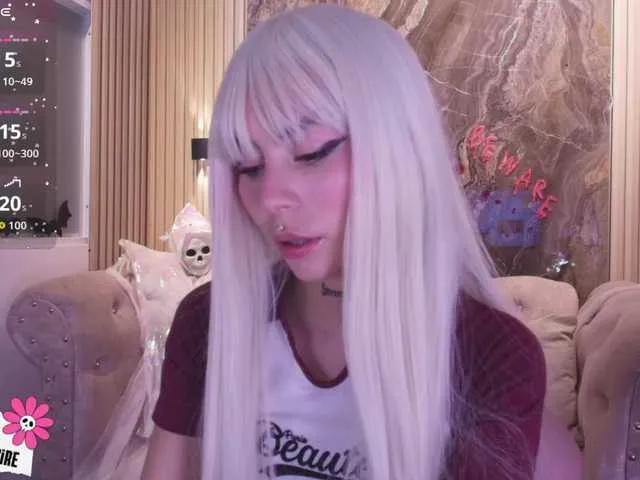 Sabrinaa1 on BongaCams