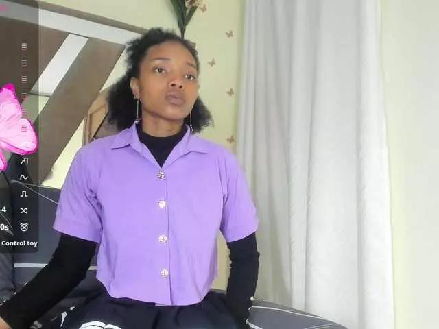 Freechat sarawilliams01 on BongaCams