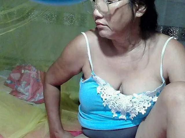 scarllettxxx on BongaCams