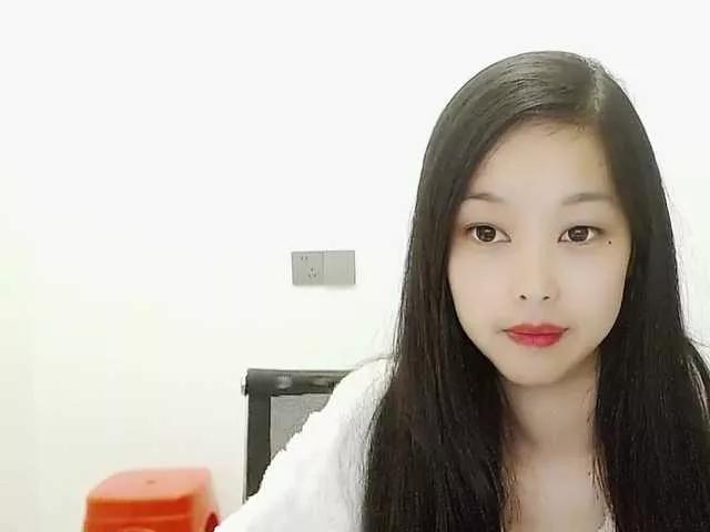 Selinababy99 on BongaCams