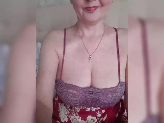 SexiestJess45 on BongaCams
