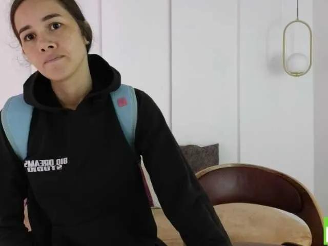 sexychanell-1 on BongaCams