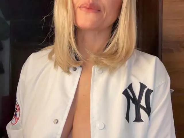 sexylatinapaulina on BongaCams