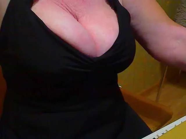 Svetulya50 on BongaCams