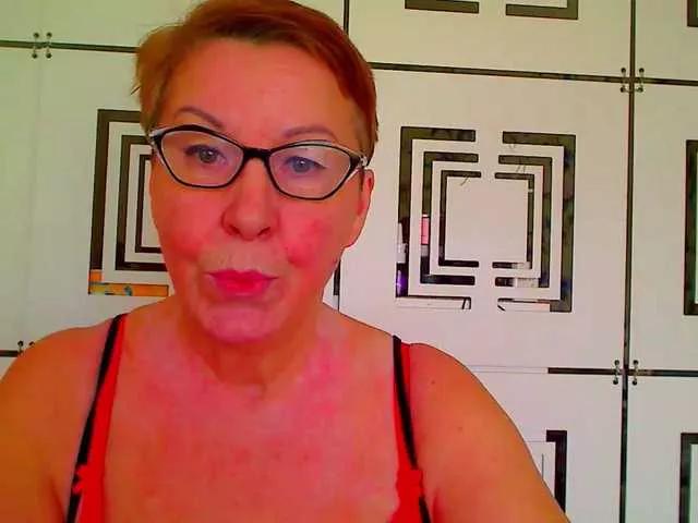 Svetulya50 on BongaCams